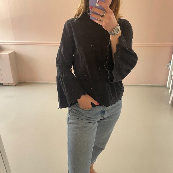 Ulla Johnson Bell Sleeve Eyelet Blouse Top Black 2 - Picture 2 of 7